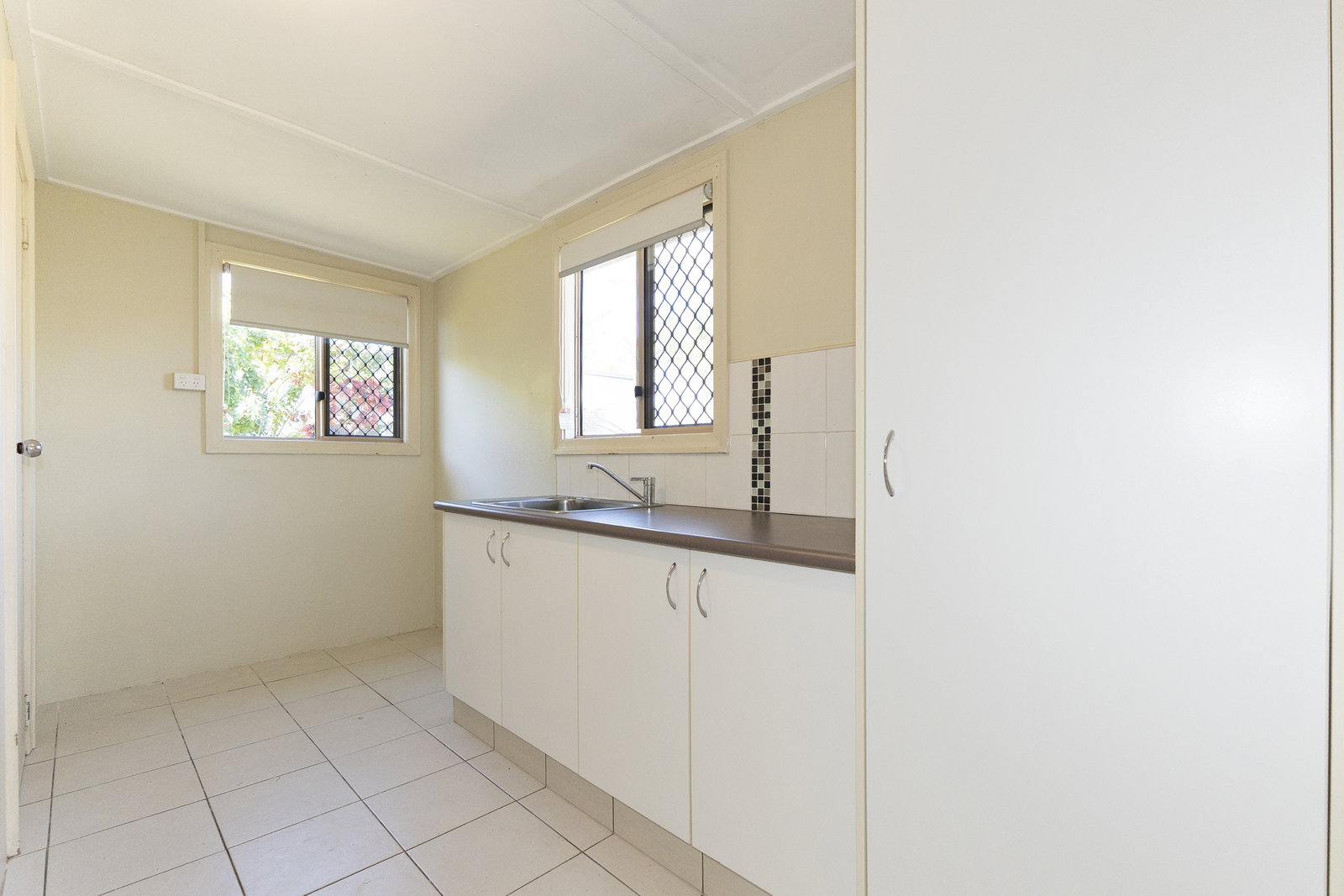200 Walker Street, Svensson Heights  QLD  4670