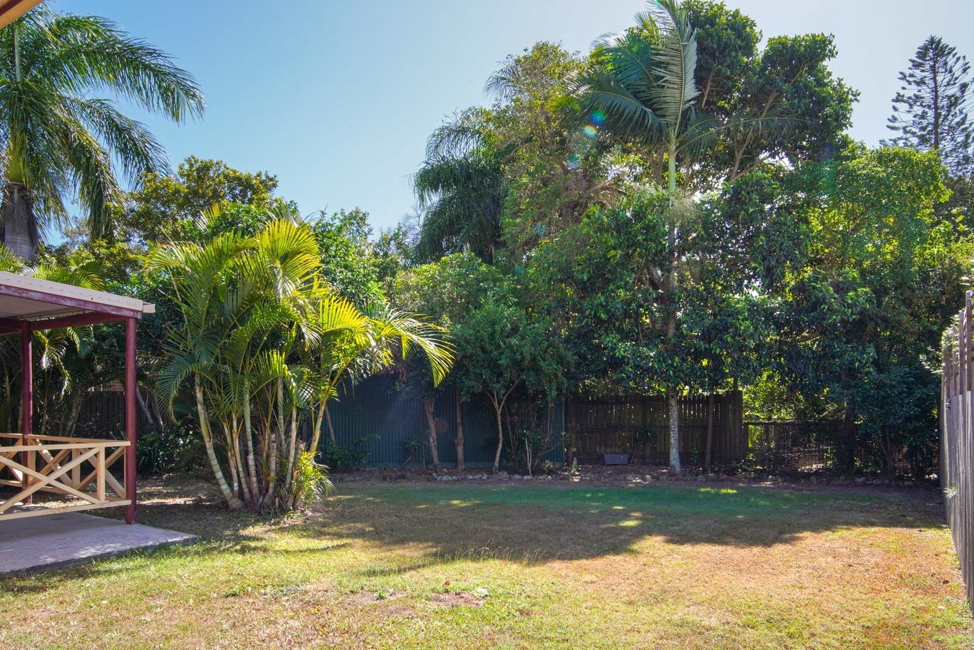 3 Jeffrey Court, Agnes Water  QLD  4677