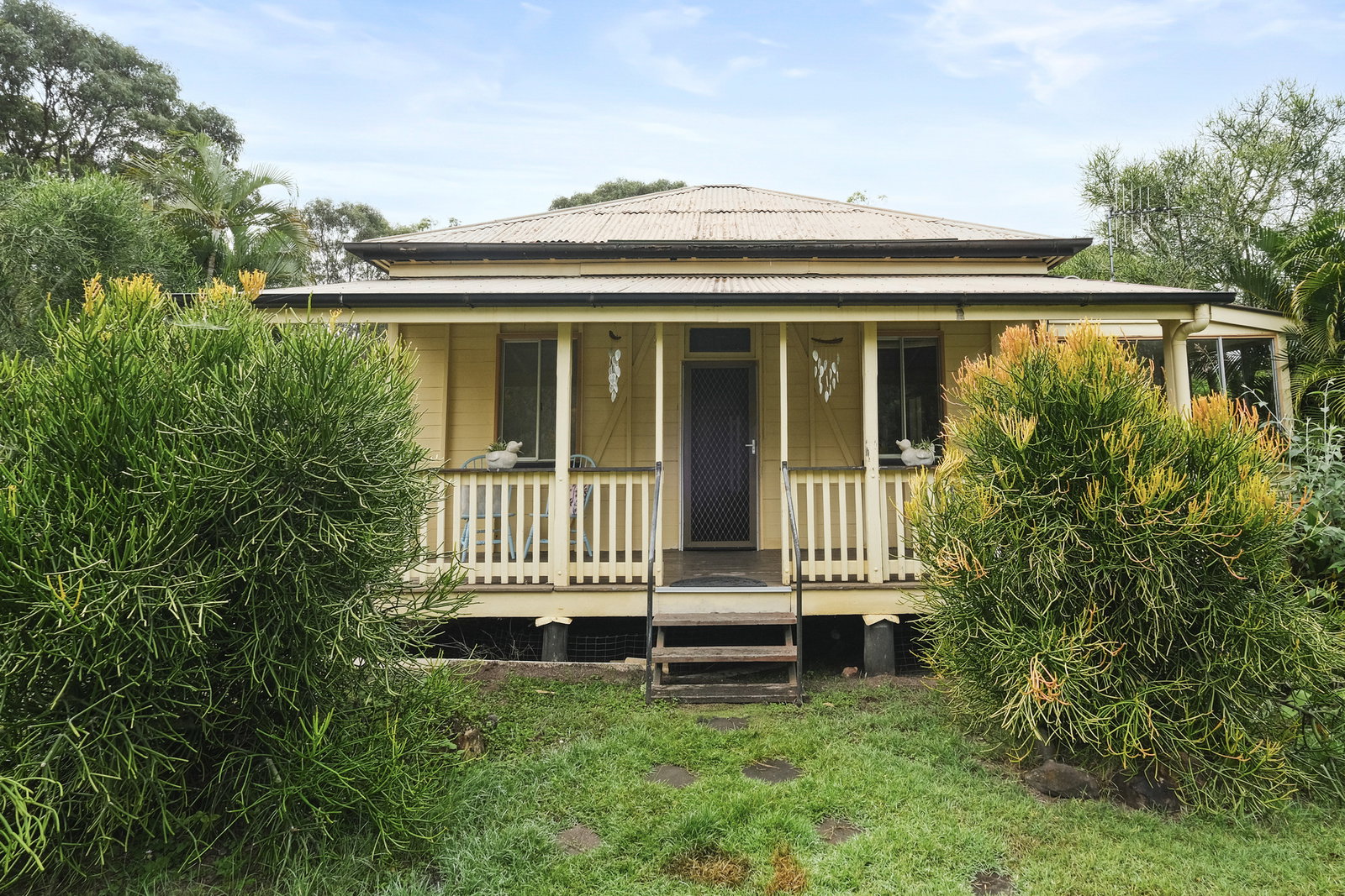 34030 Bruce Highway, McIlwraith  QLD  4671