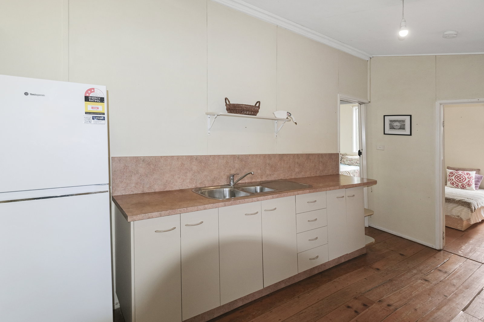 34030 Bruce Highway, McIlwraith  QLD  4671