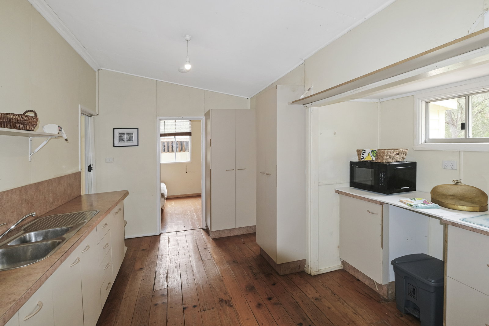 34030 Bruce Highway, McIlwraith  QLD  4671