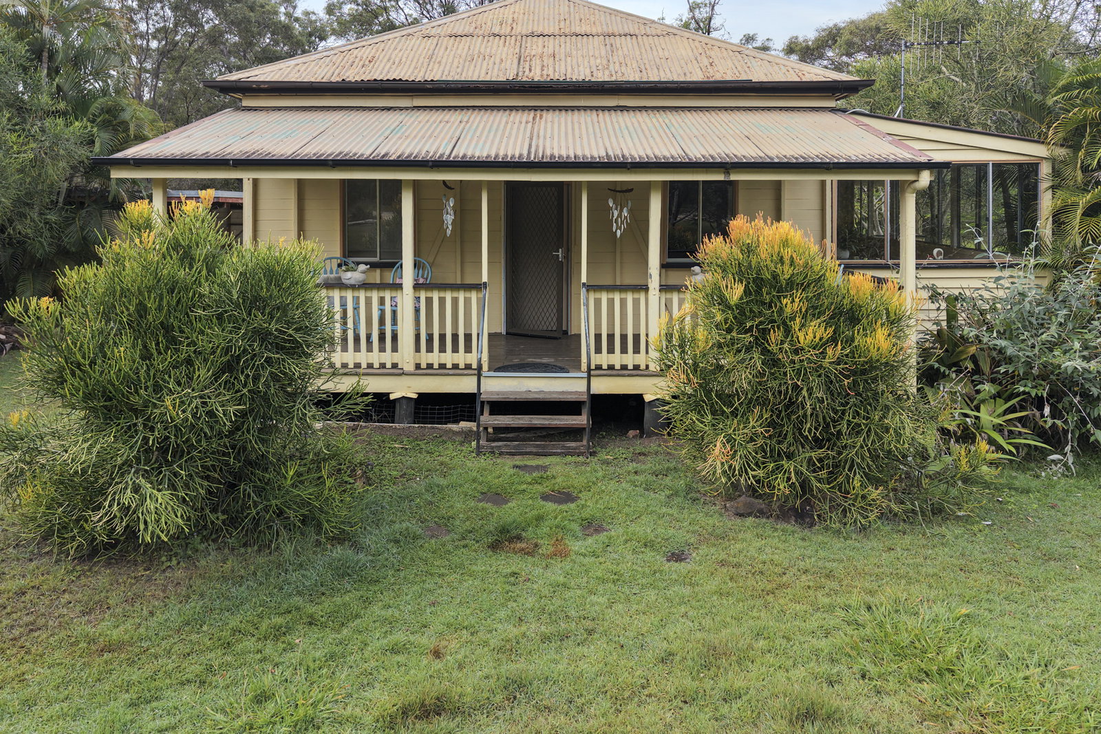 34030 Bruce Highway, McIlwraith  QLD  4671