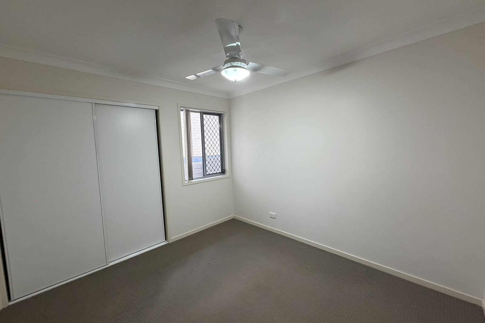 7 Isla Court, New Auckland  QLD  4680