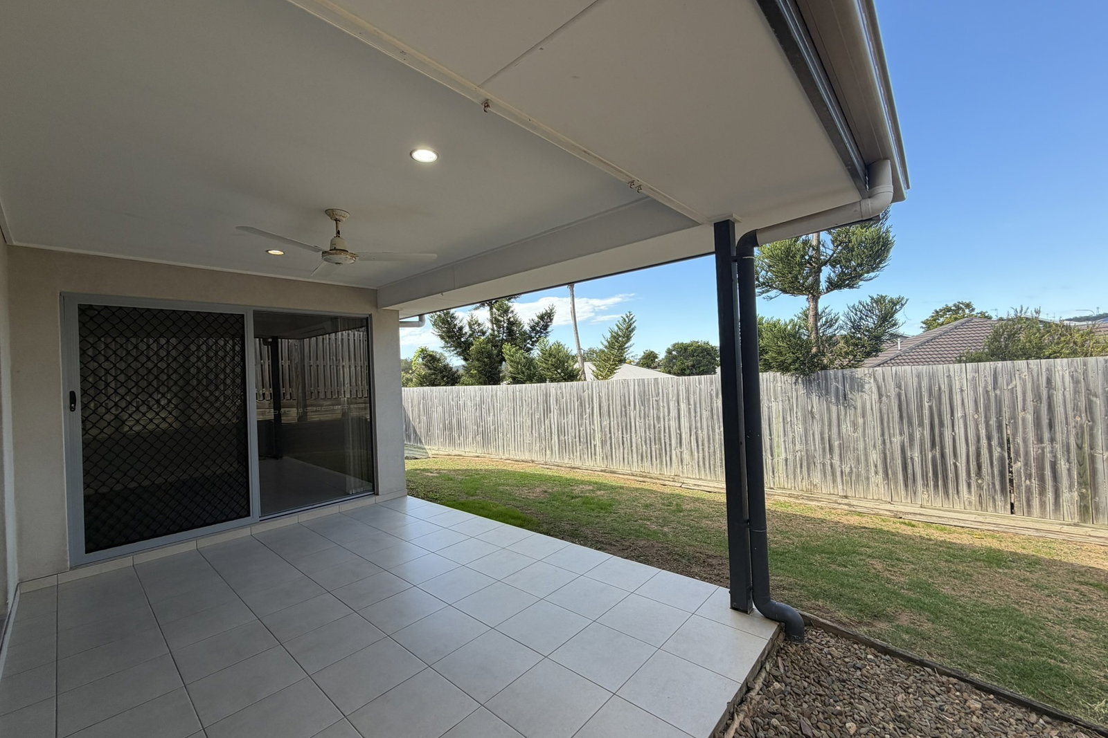7 Isla Court, New Auckland  QLD  4680