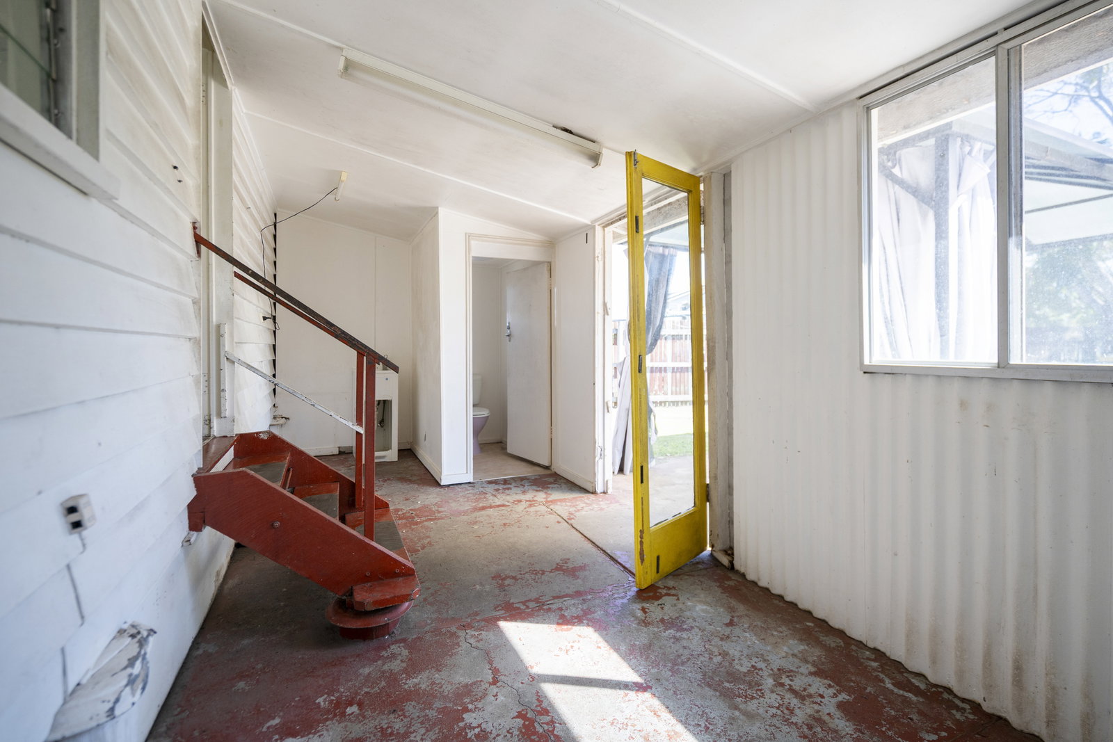 33 Burnett Street, Bundaberg South  QLD  4670