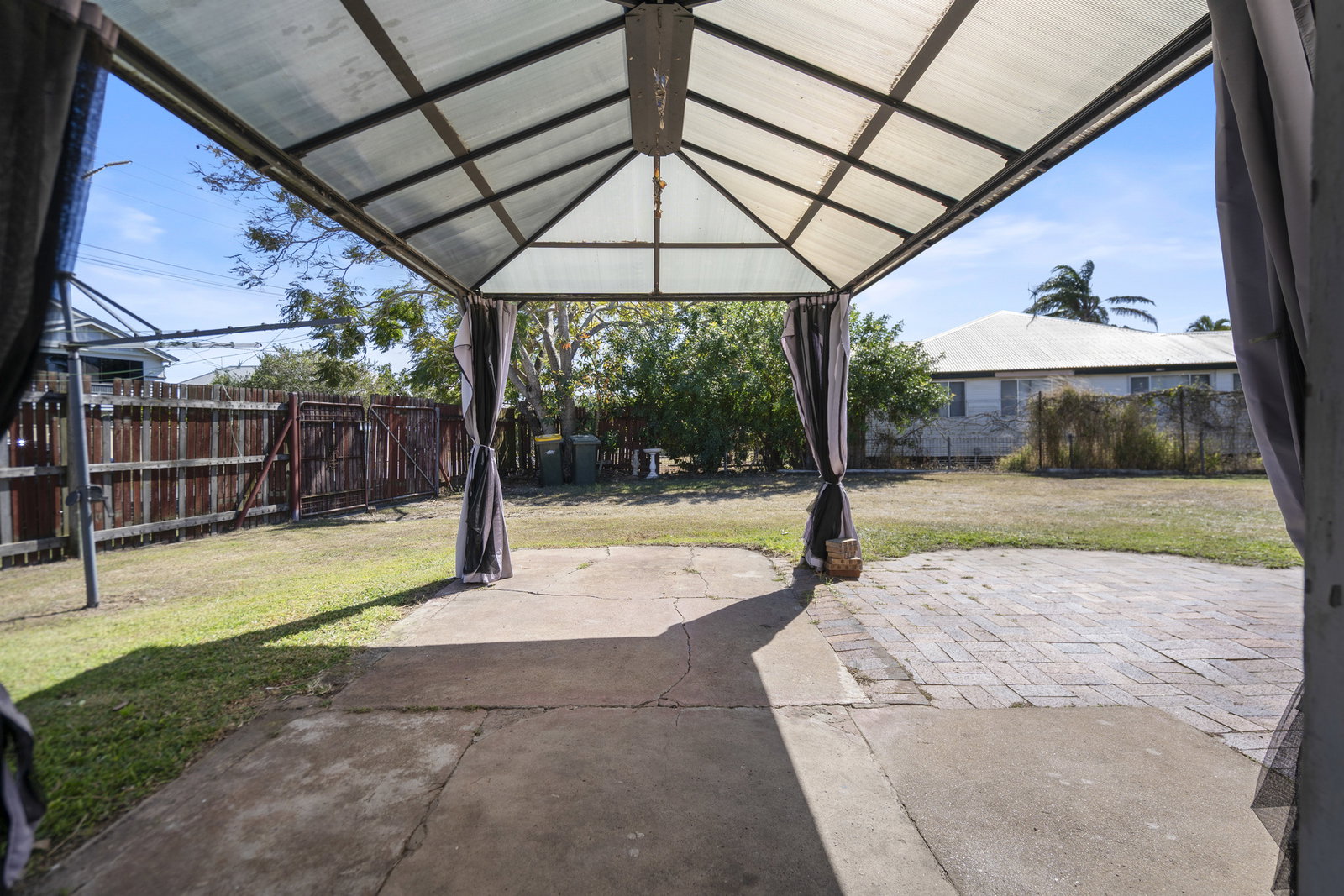 33 Burnett Street, Bundaberg South  QLD  4670