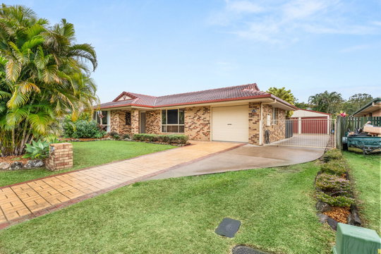 22 Greenway Court, Maryborough  QLD  4650