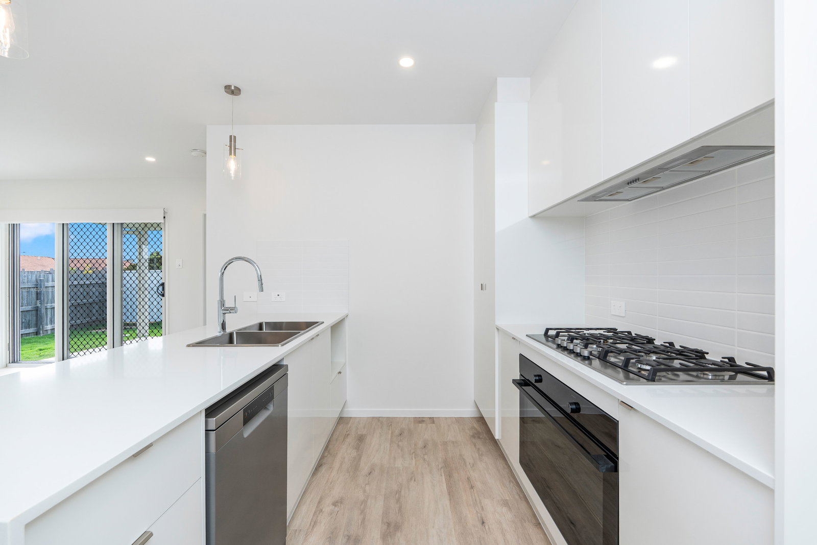 1/17 Oyster Place, Elliott Heads  QLD  4670