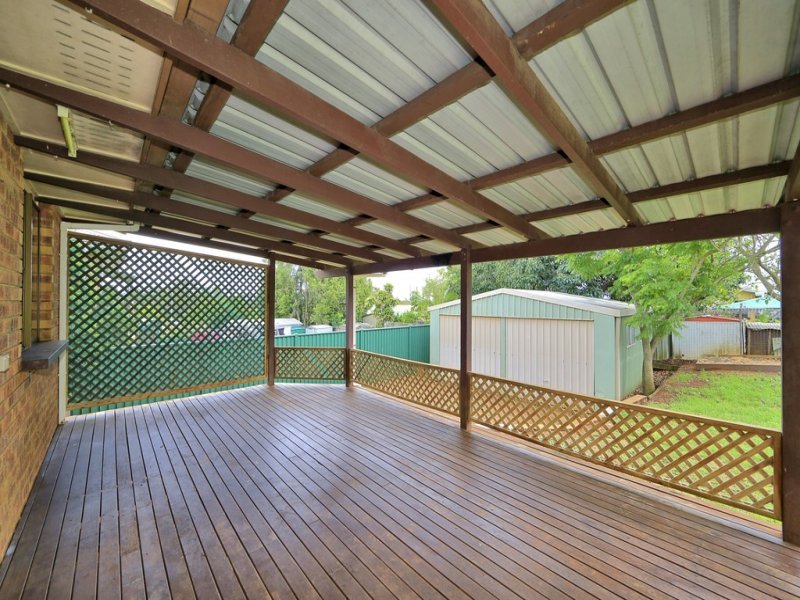 54 Glenview Crescent, AVOCA  QLD  4670