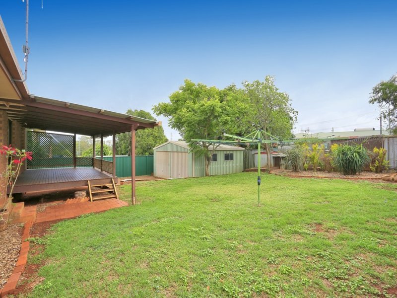 54 Glenview Crescent, AVOCA  QLD  4670