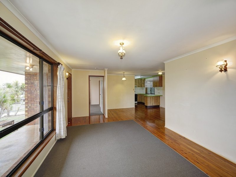54 Glenview Crescent, AVOCA  QLD  4670