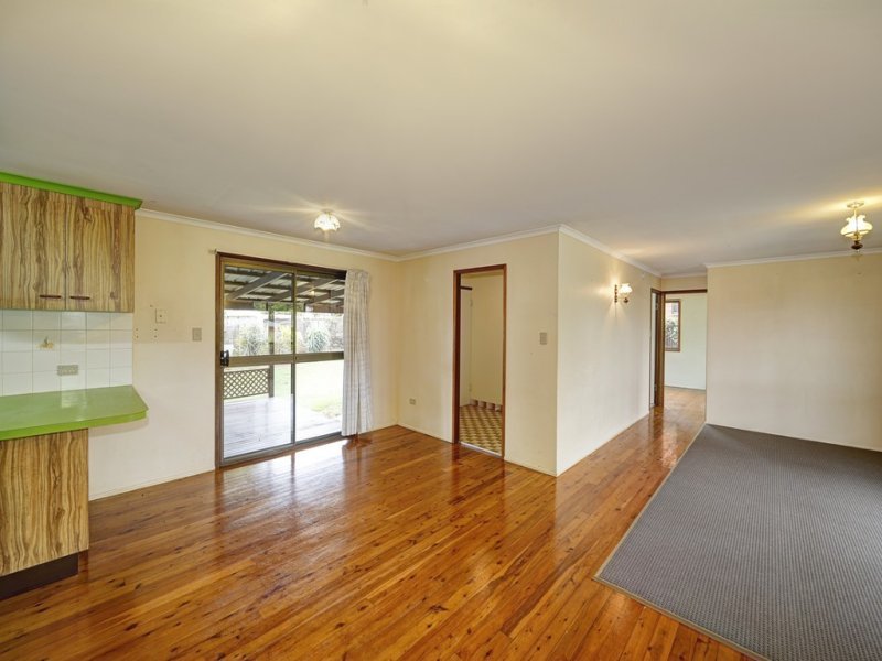 54 Glenview Crescent, AVOCA  QLD  4670