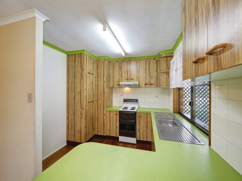 54 Glenview Crescent, AVOCA  QLD  4670