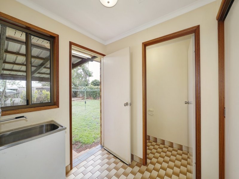 54 Glenview Crescent, AVOCA  QLD  4670