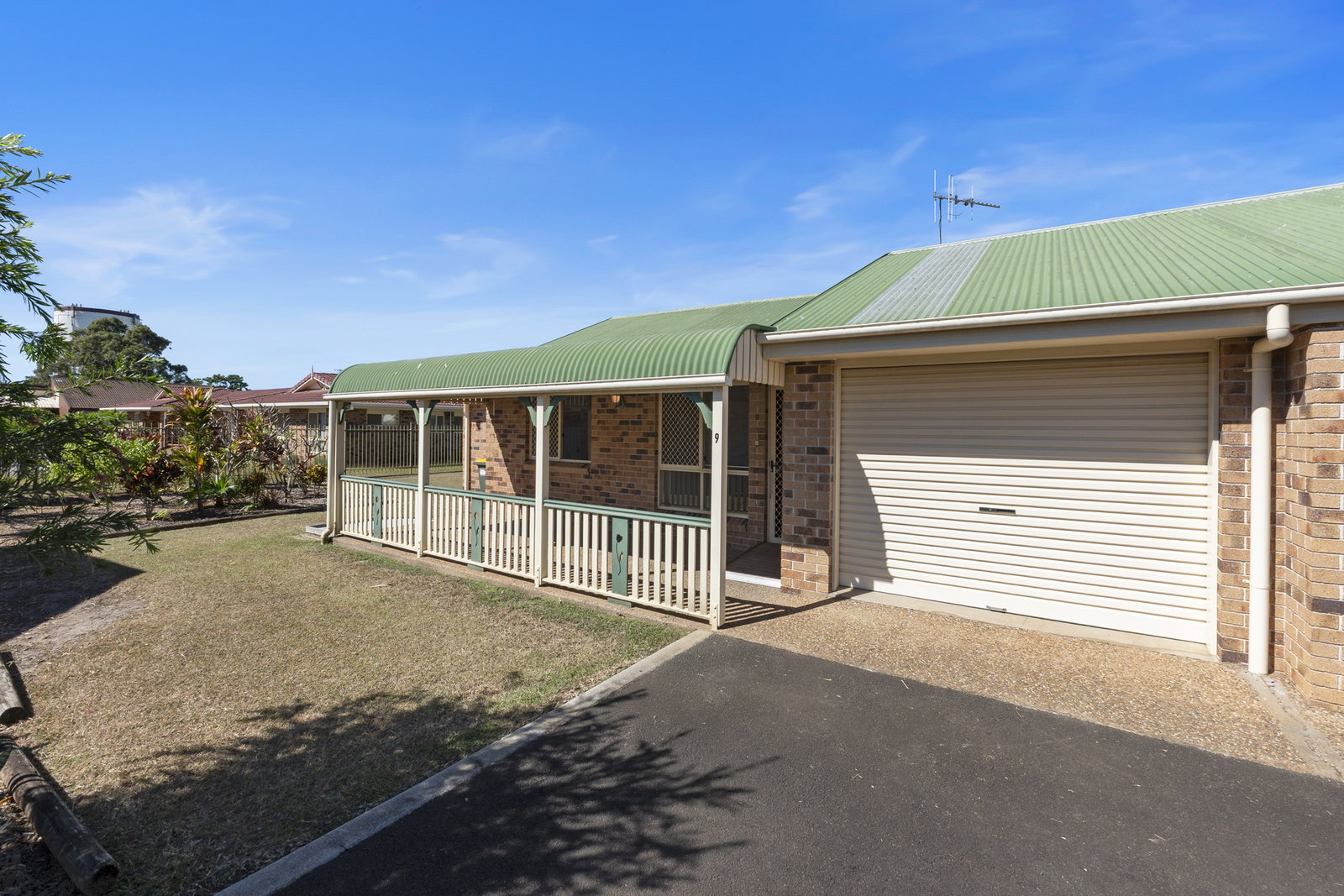 9/23 Thabeban Street, Avenell Heights  QLD  4670