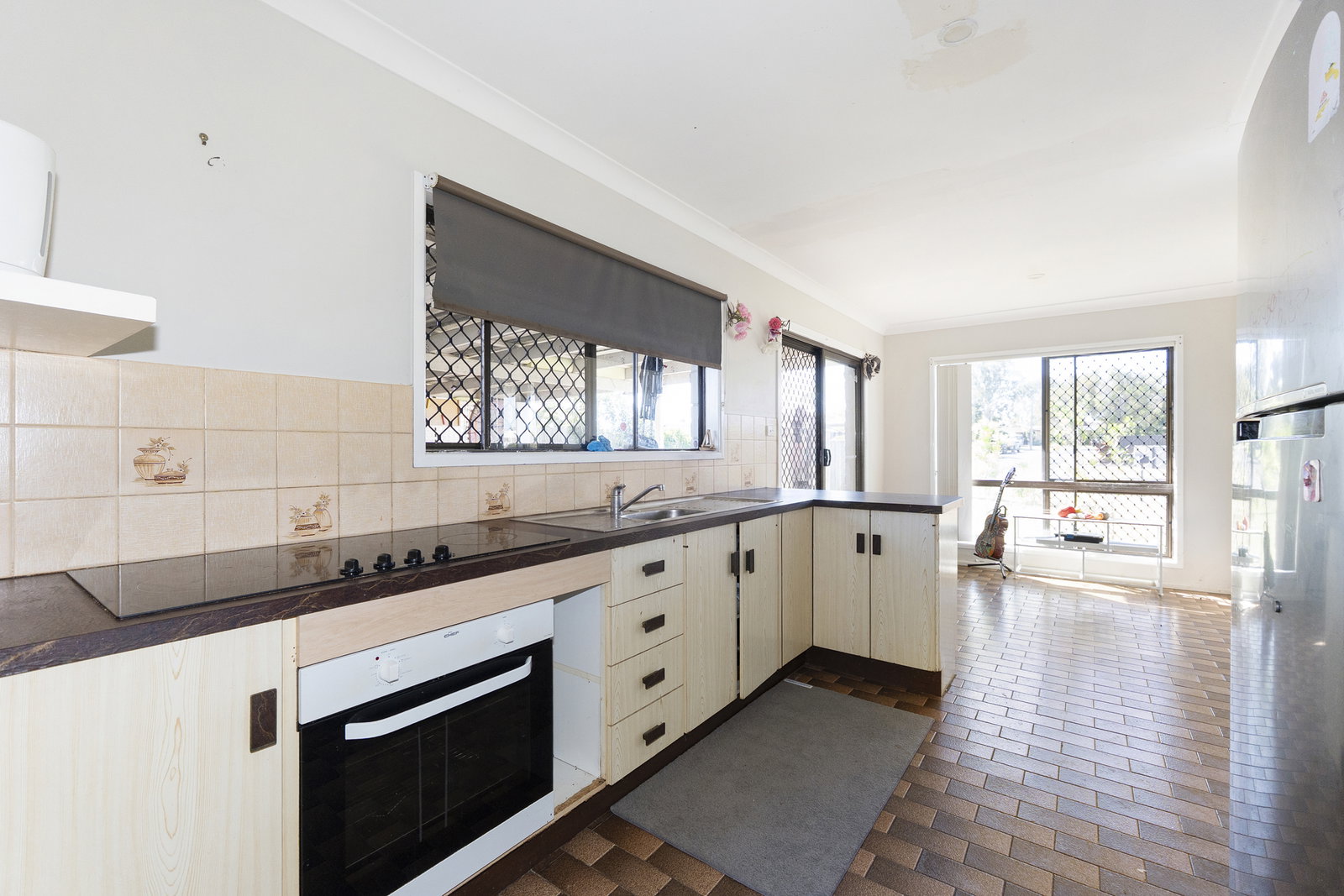 5 Ebbesen Street, Bundaberg East  QLD  4670