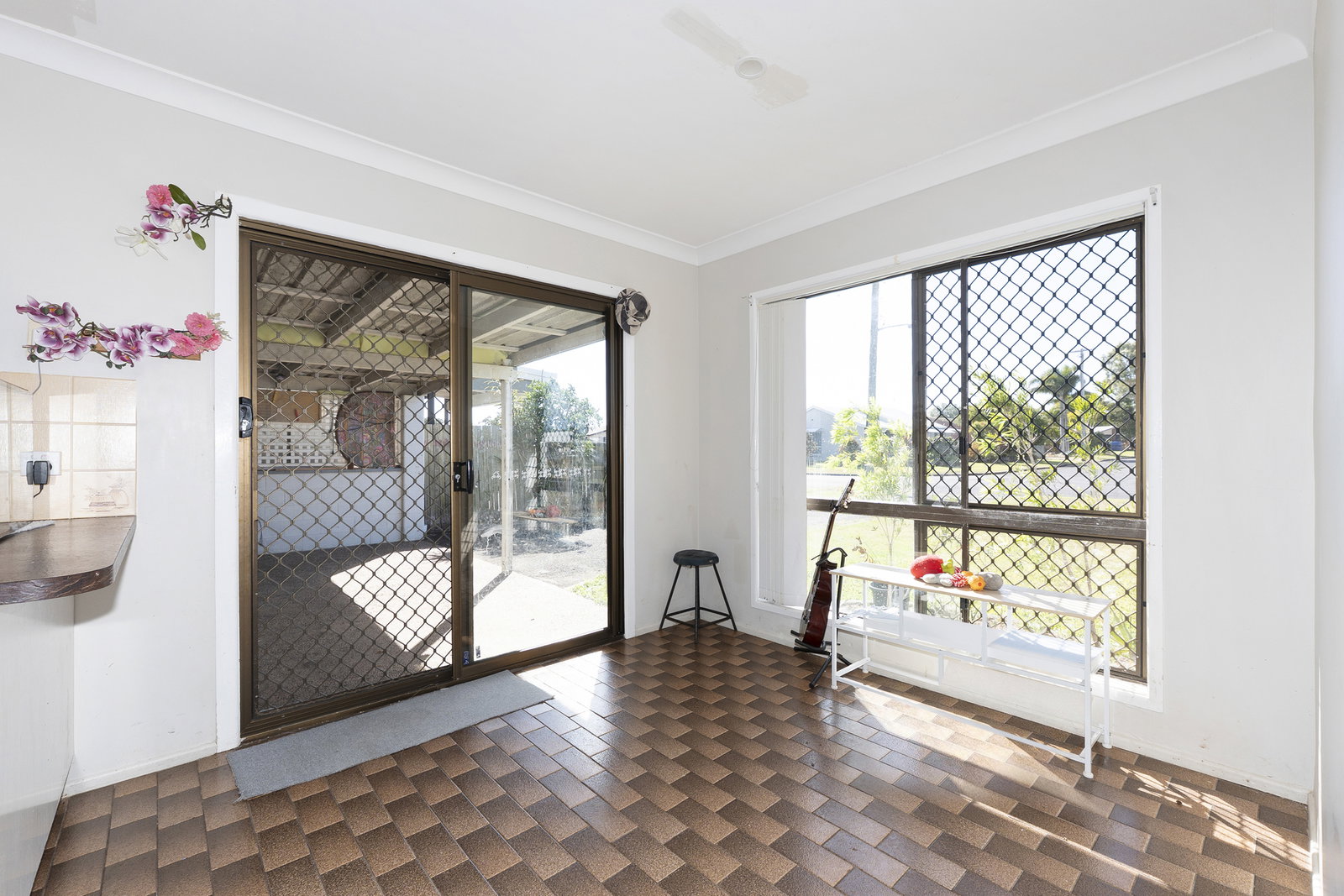 5 Ebbesen Street, Bundaberg East  QLD  4670