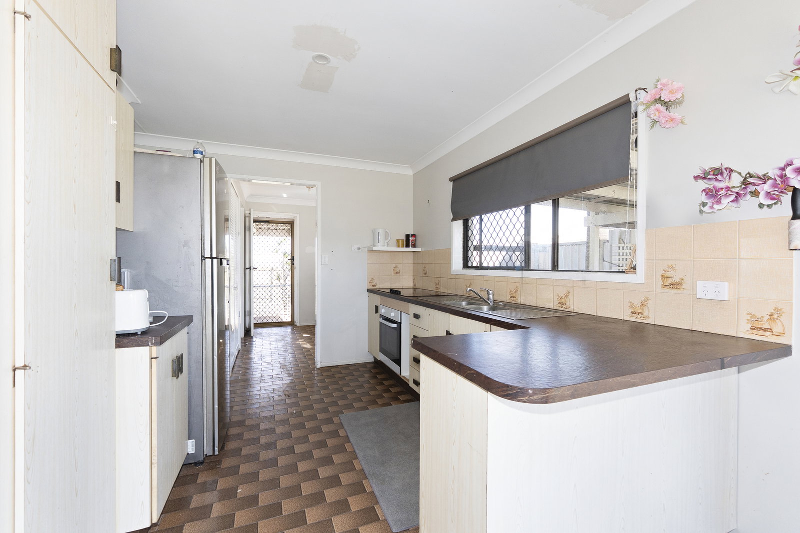5 Ebbesen Street, Bundaberg East  QLD  4670