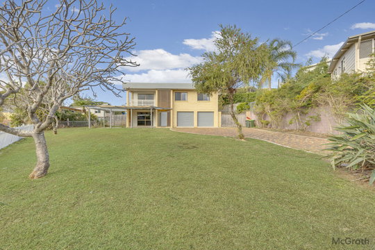 8 Quandong Court, Kin Kora  QLD  4680