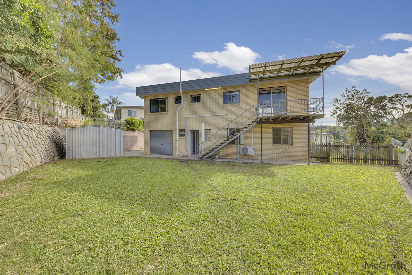8 Quandong Court, Kin Kora  QLD  4680