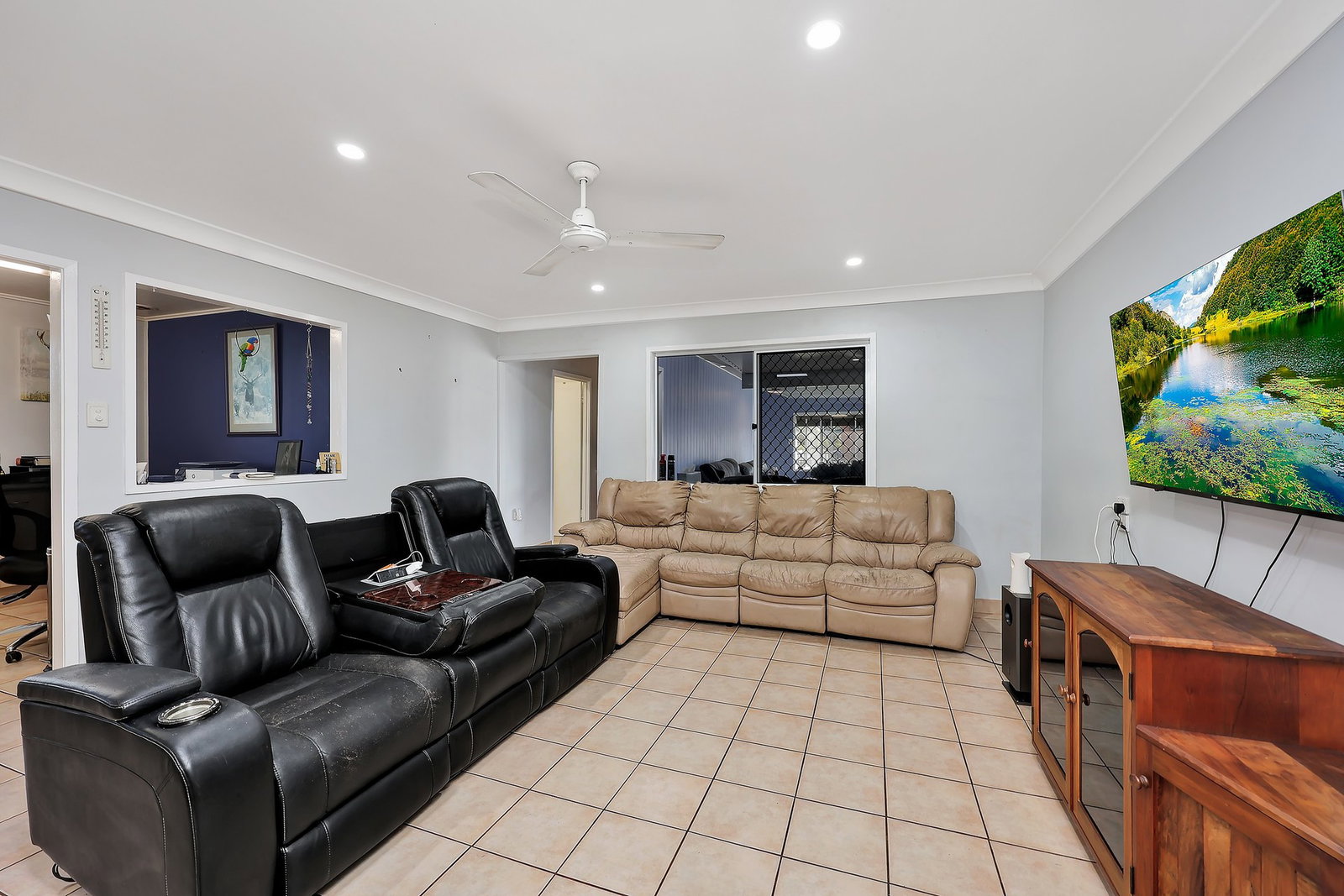 10A River Terrace, Millbank  QLD  4670