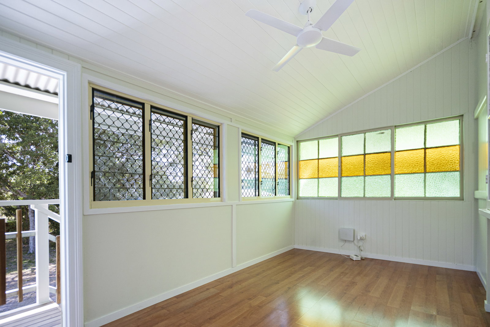 27 Royal Boulevard, Moore Park Beach  QLD  4670