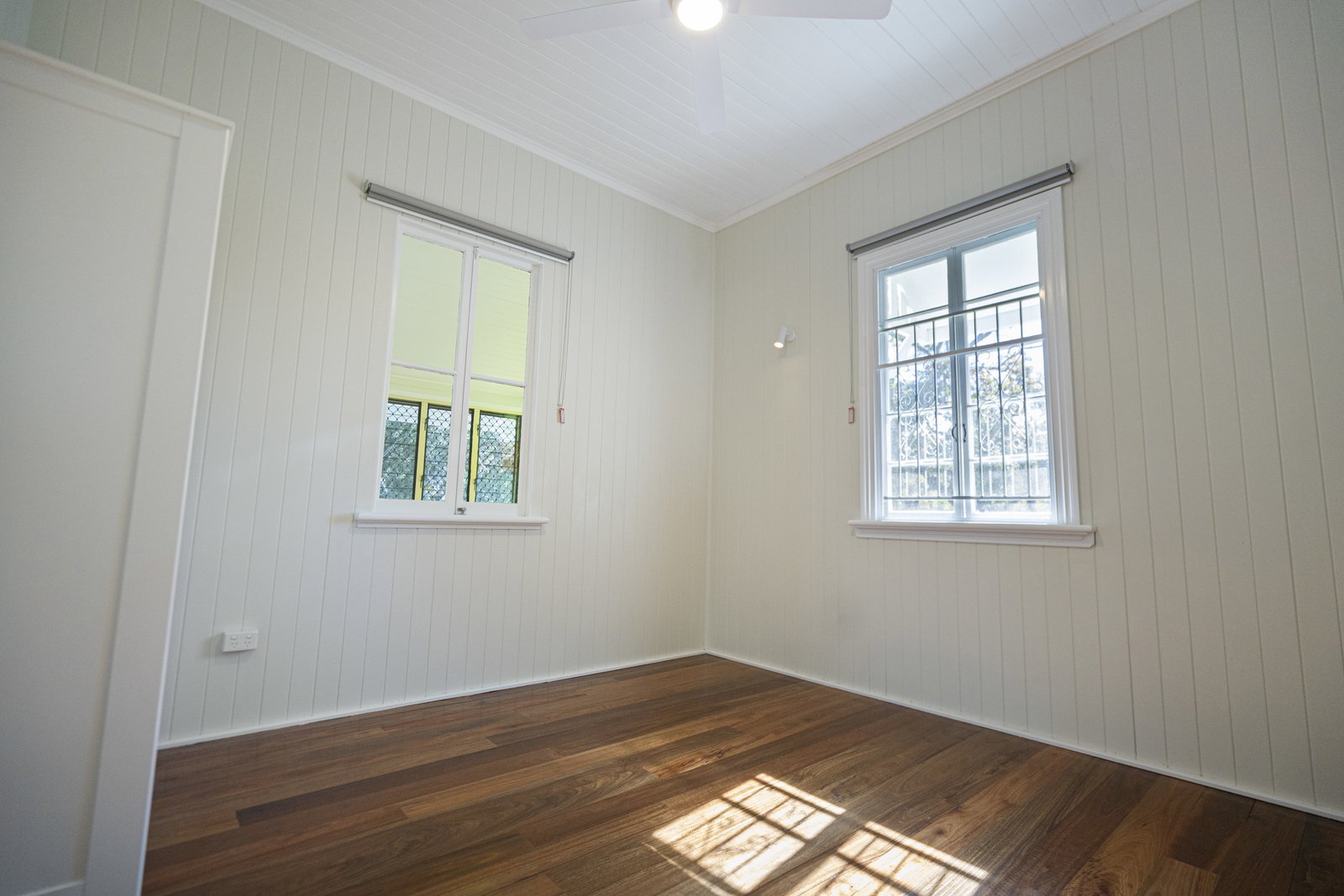 27 Royal Boulevard, Moore Park Beach  QLD  4670