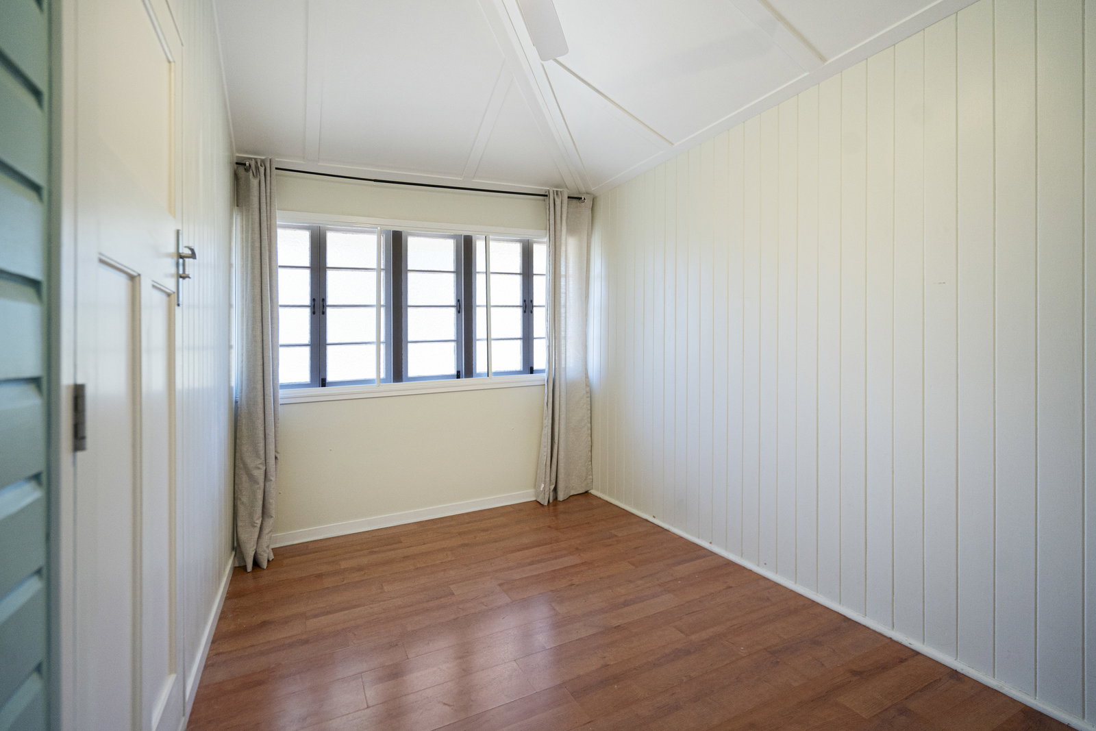 27 Royal Boulevard, Moore Park Beach  QLD  4670