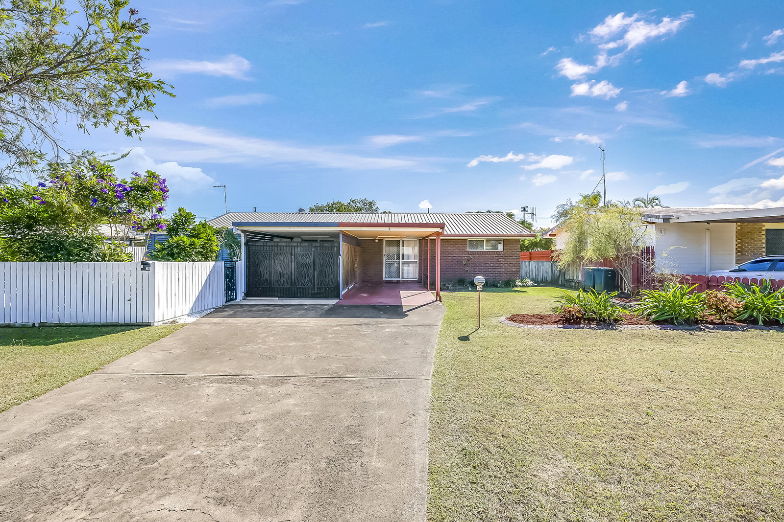 2/28 Sunset Drive, Thabeban  QLD  4670