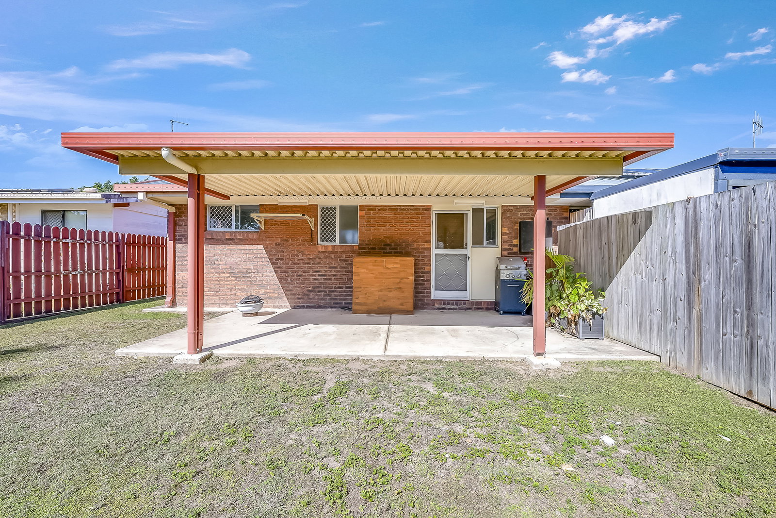 2/28 Sunset Drive, Thabeban  QLD  4670