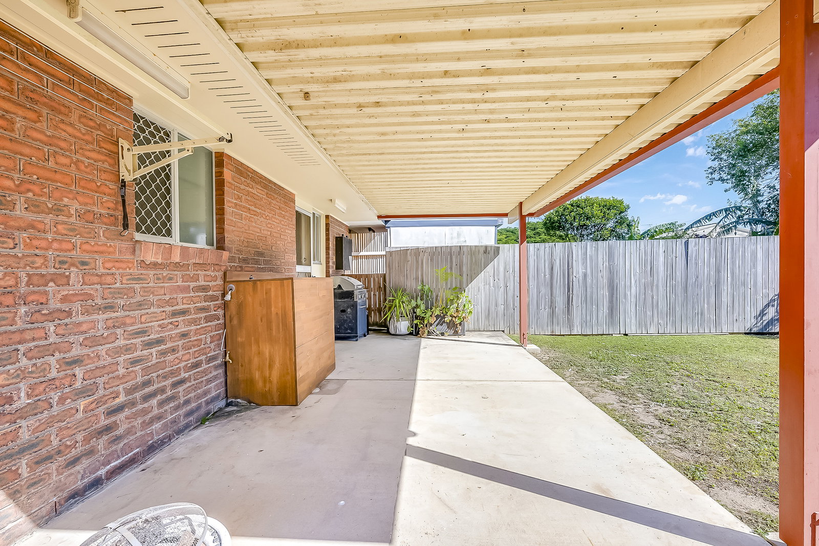 2/28 Sunset Drive, Thabeban  QLD  4670