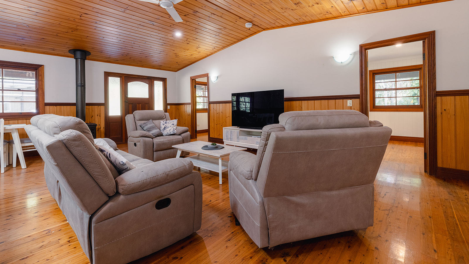 179 Allingham Way, Agnes Water  QLD  4677