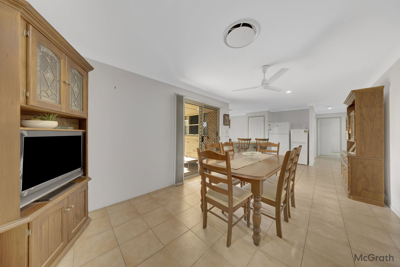 200 J Hickey Avenue, Clinton  QLD  4680