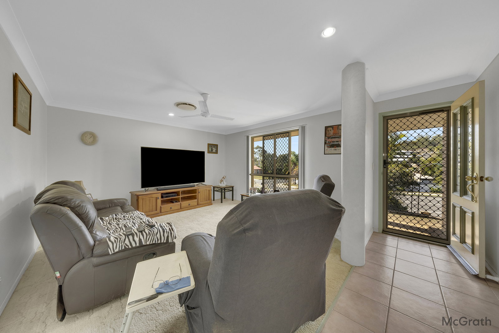 200 J Hickey Avenue, Clinton  QLD  4680