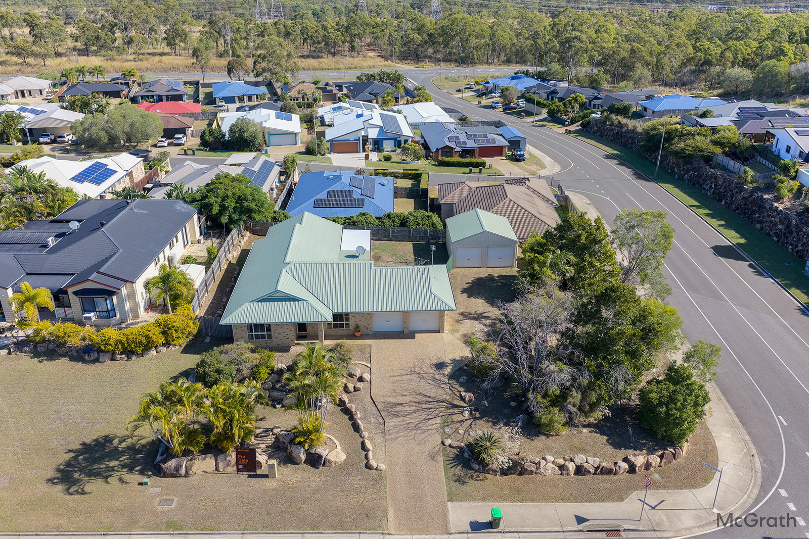 200 J Hickey Avenue, Clinton  QLD  4680