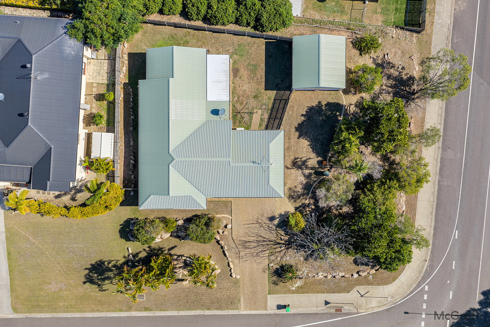 200 J Hickey Avenue, Clinton  QLD  4680