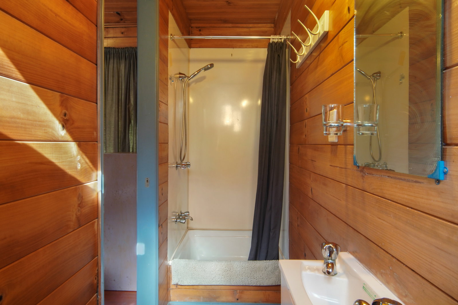 473 Lady Elliot Drive, Round Hill  QLD  4677