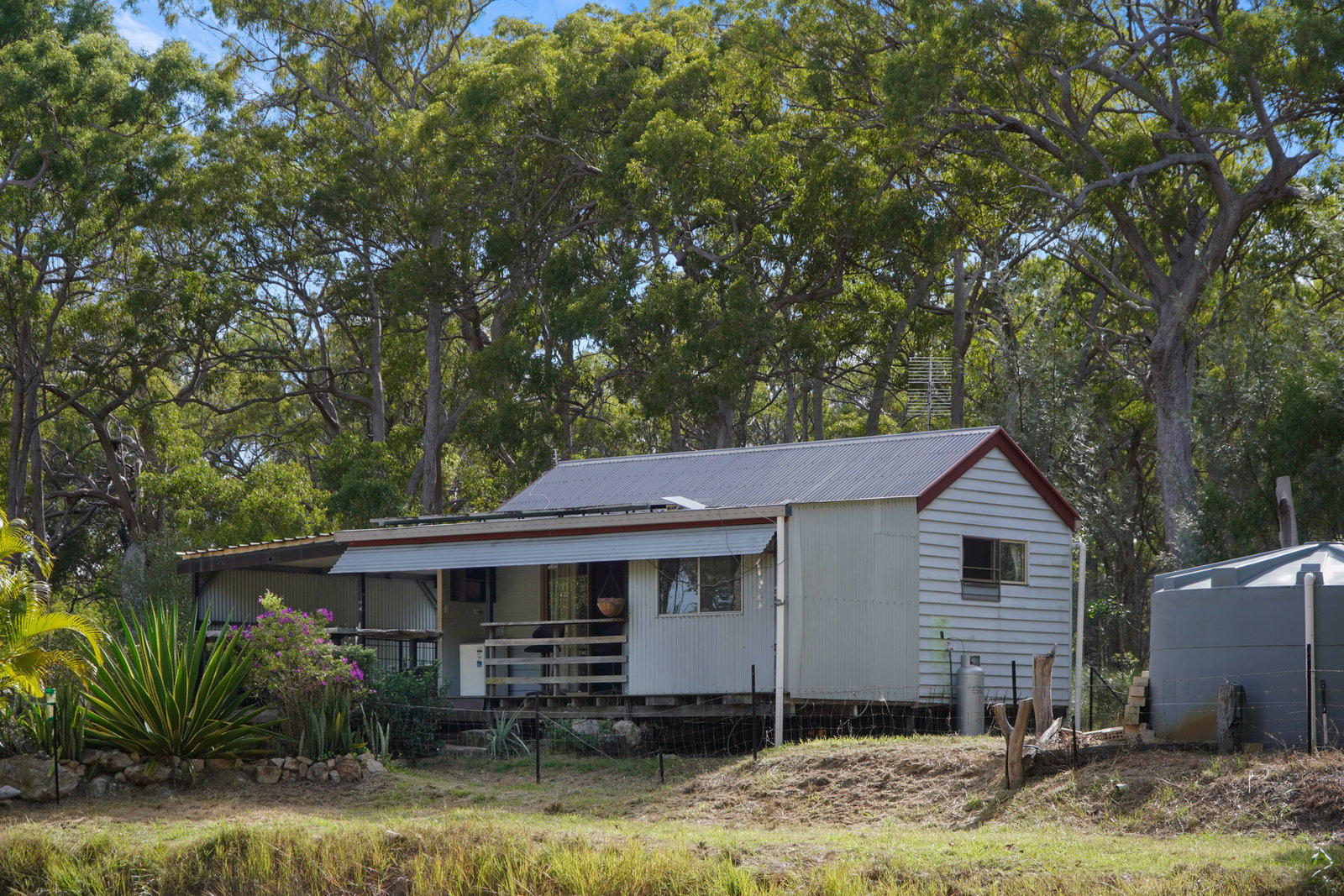 473 Lady Elliot Drive, Round Hill  QLD  4677