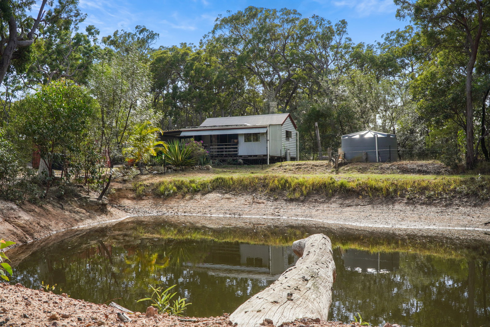 473 Lady Elliot Drive, Round Hill  QLD  4677