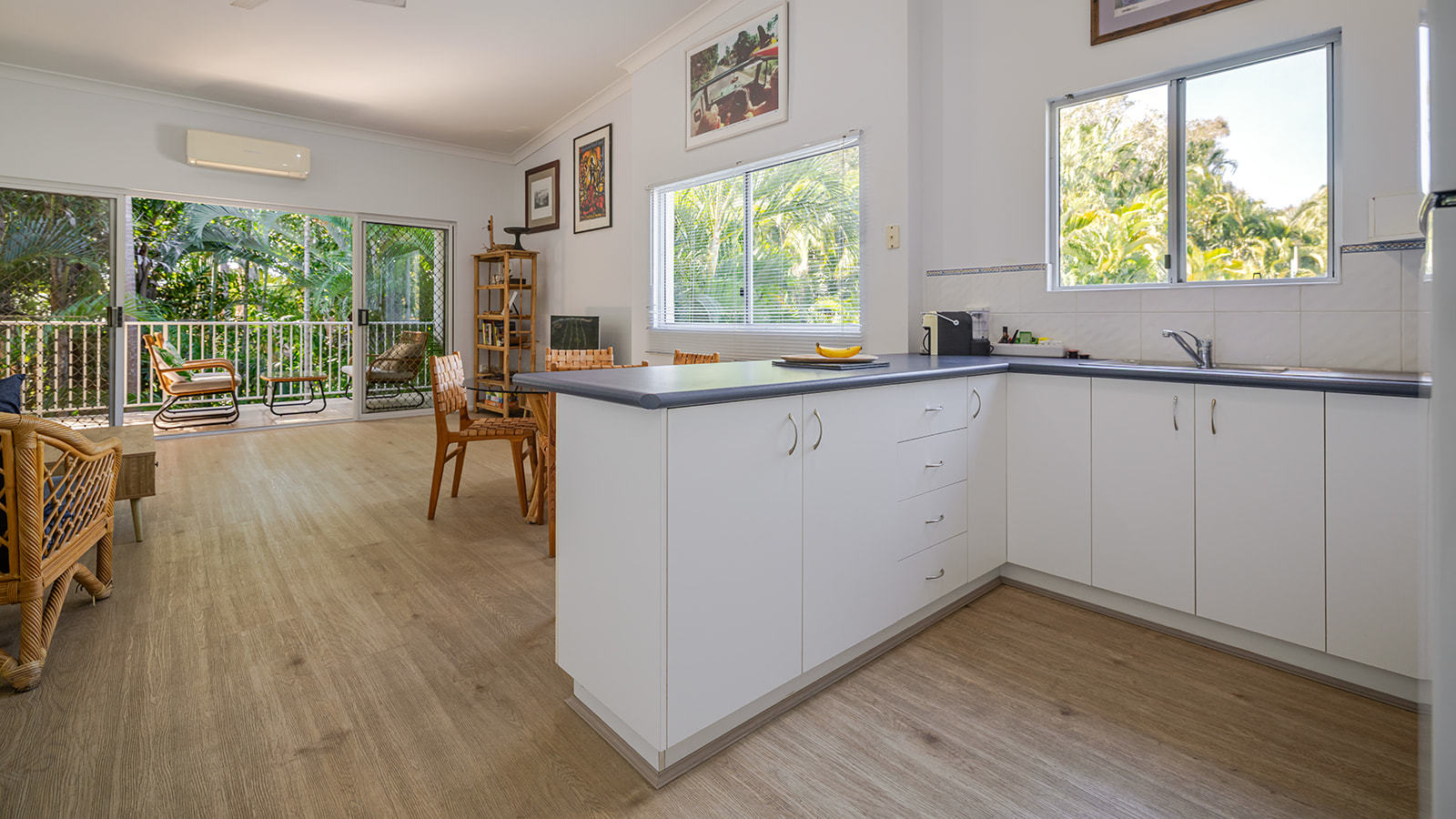 8/4 Ocean Beach Drive, Agnes Water  QLD  4677