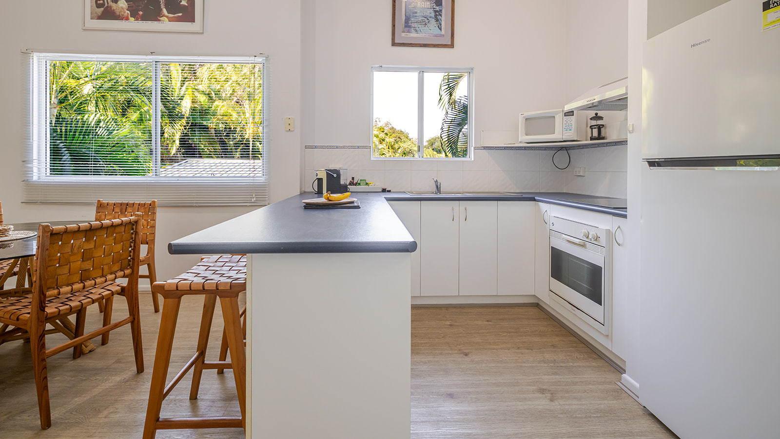 8/4 Ocean Beach Drive, Agnes Water  QLD  4677