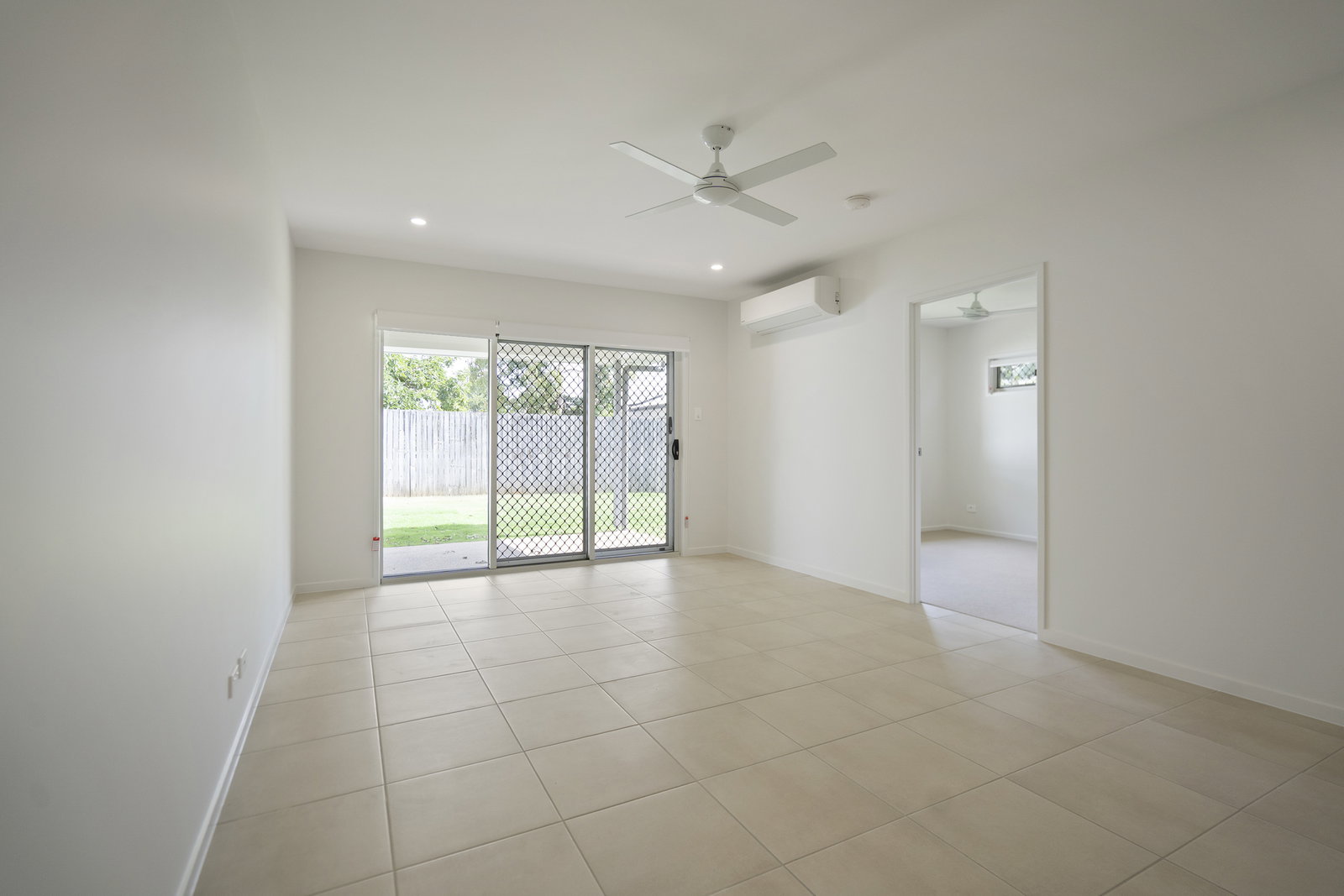 2/43a Powers Street, Bundaberg West  QLD  4670