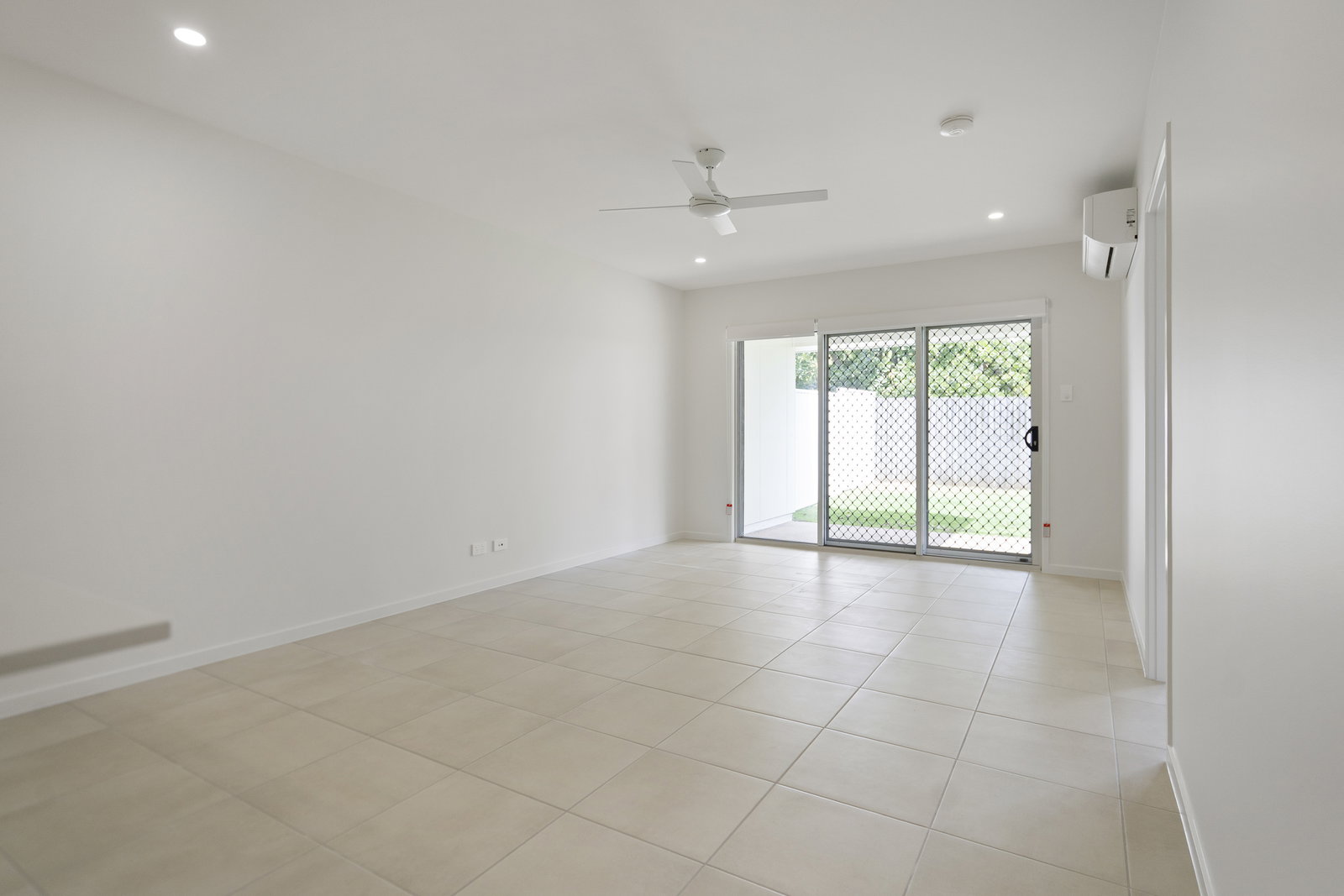 2/43a Powers Street, Bundaberg West  QLD  4670