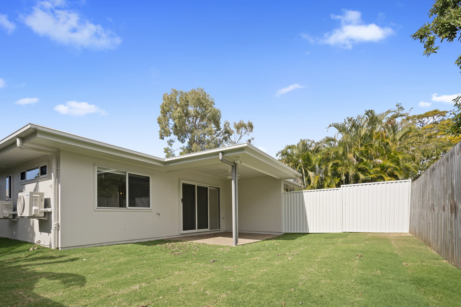 2/43a Powers Street, Bundaberg West  QLD  4670