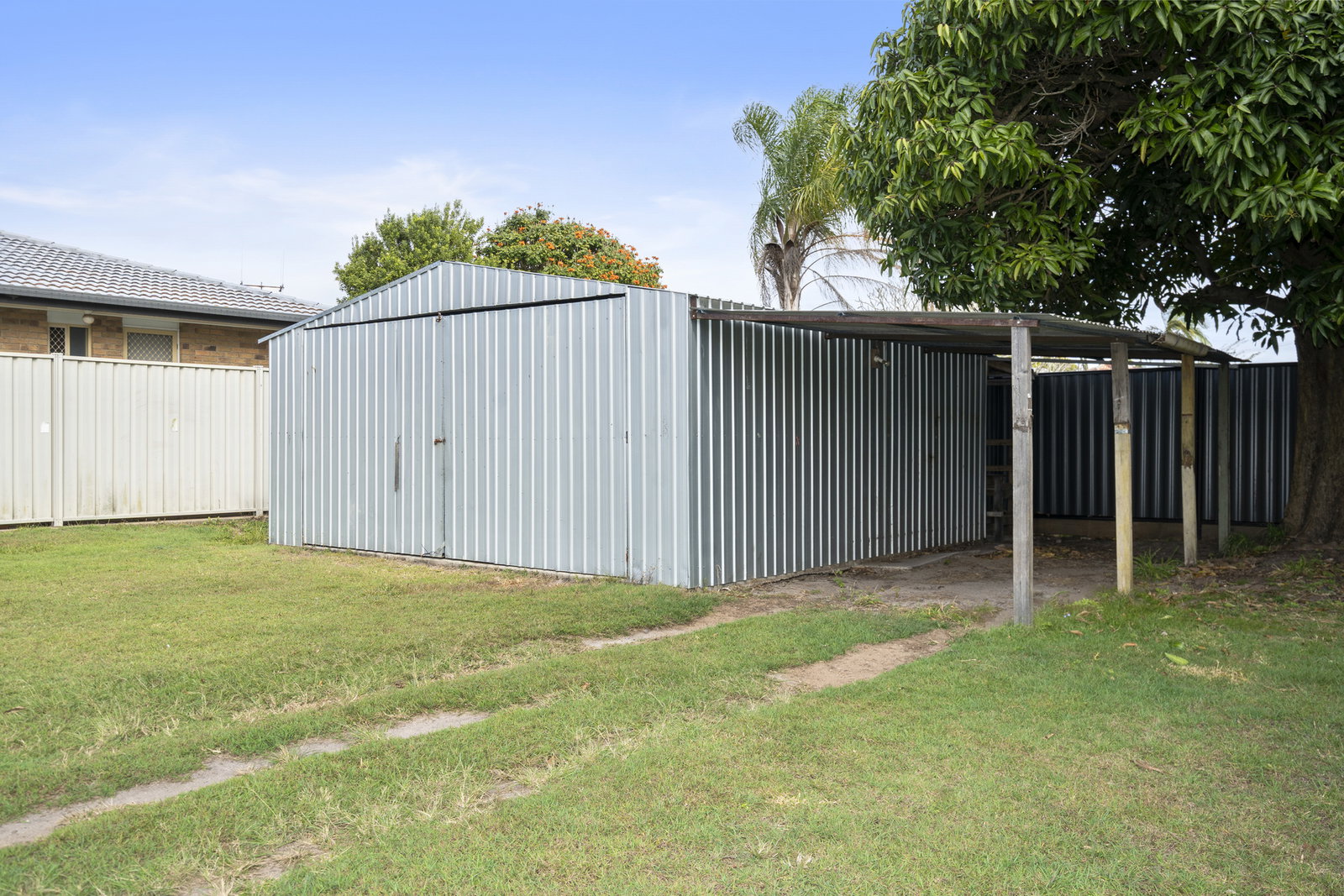 11 Castlereagh Street, Bundaberg South  QLD  4670