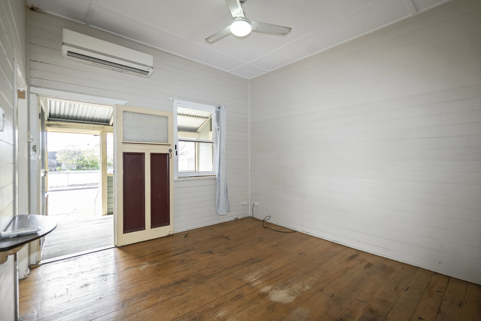 11 Castlereagh Street, Bundaberg South  QLD  4670
