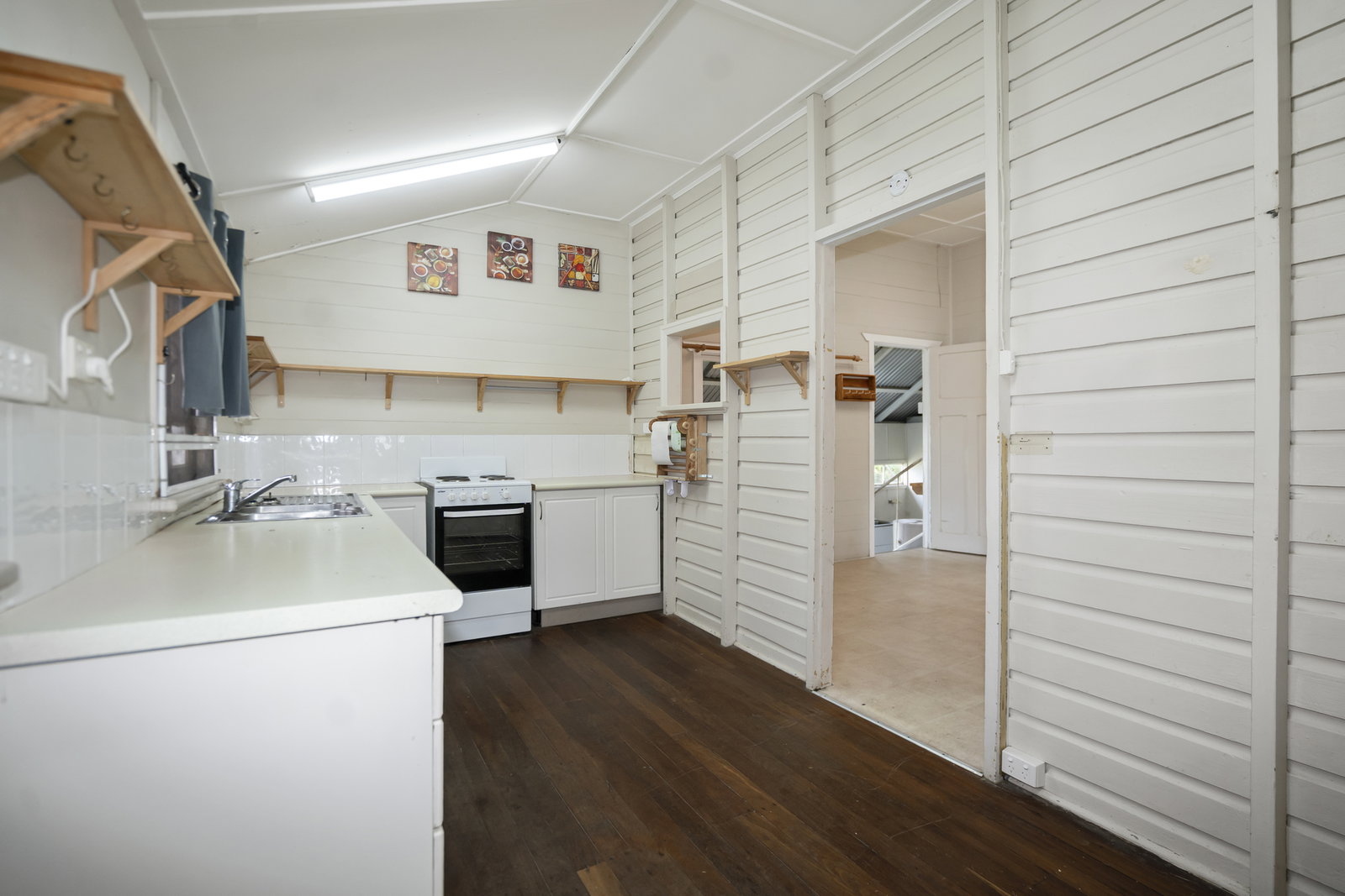 11 Castlereagh Street, Bundaberg South  QLD  4670