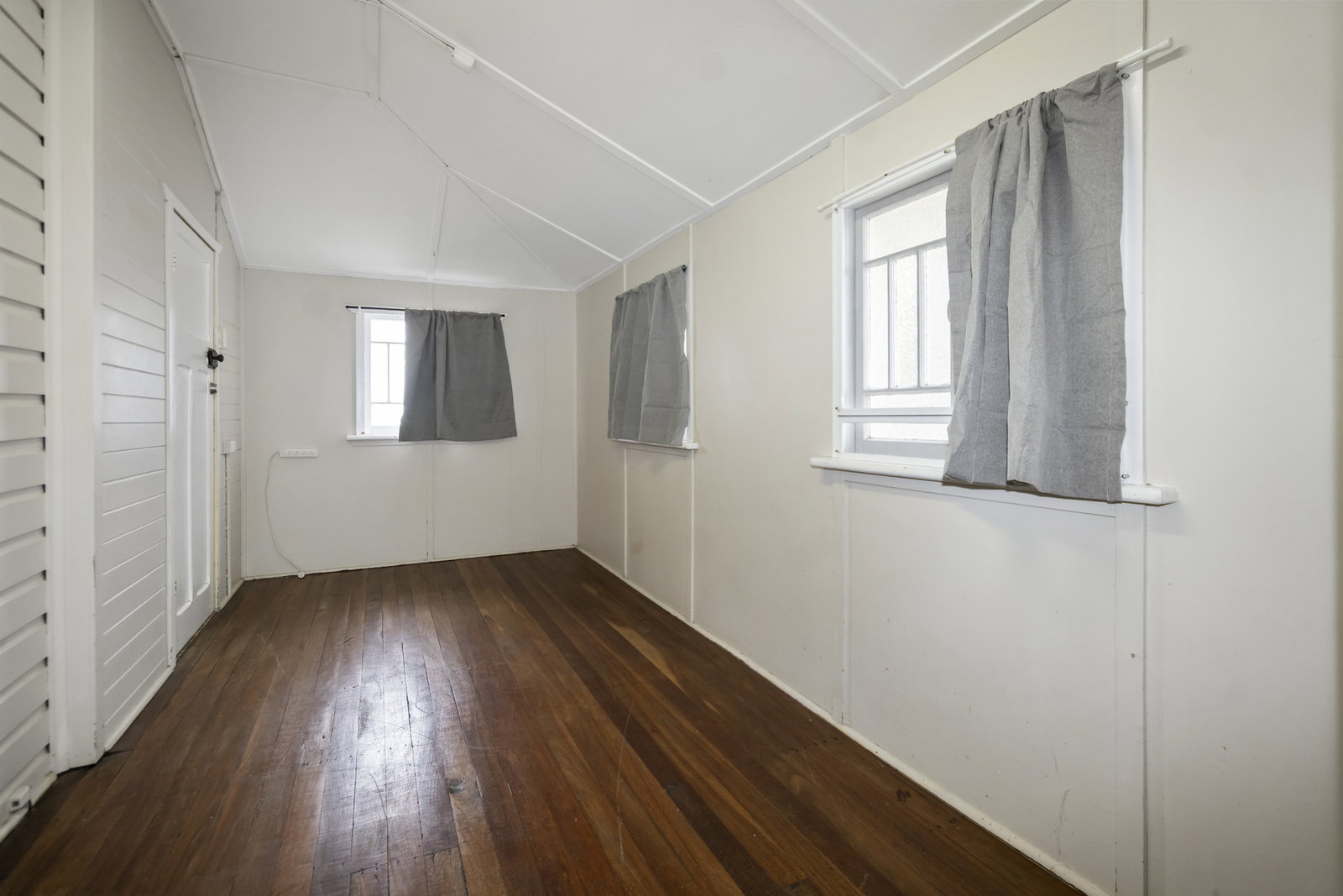 11 Castlereagh Street, Bundaberg South  QLD  4670
