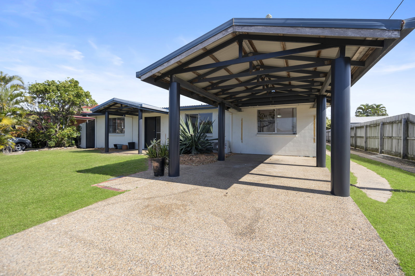 8 Badilla Street, Innes Park  QLD  4670