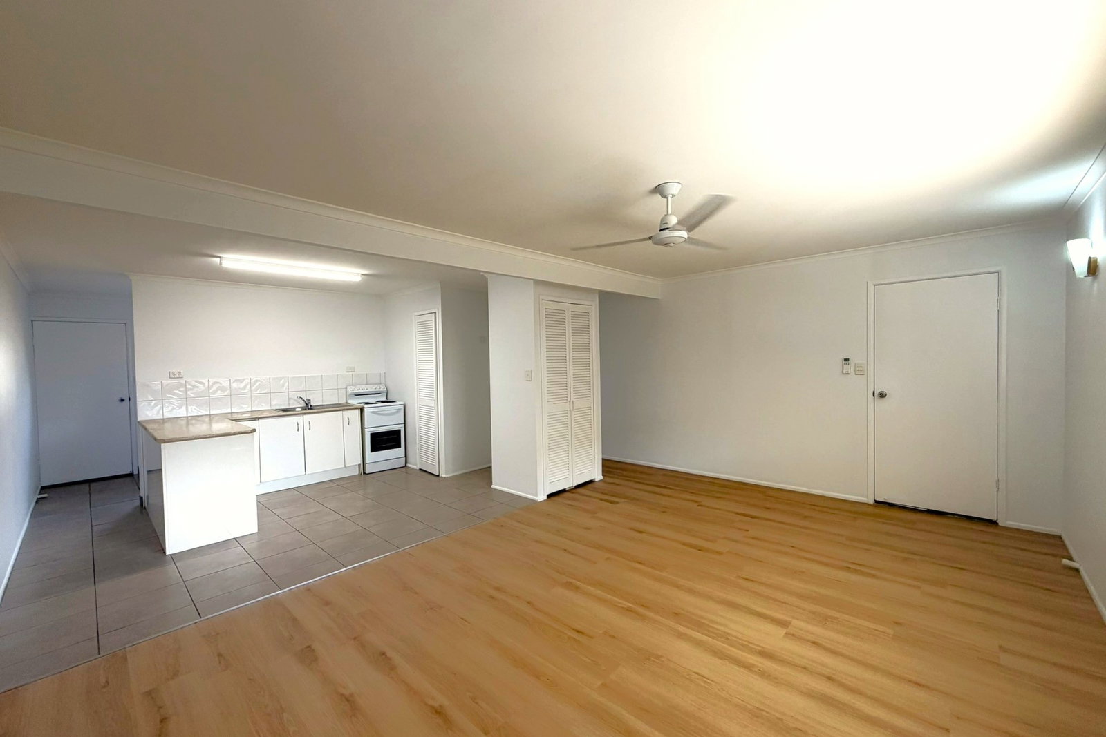 2/18 Geraldine Street, West Gladstone  QLD  4680